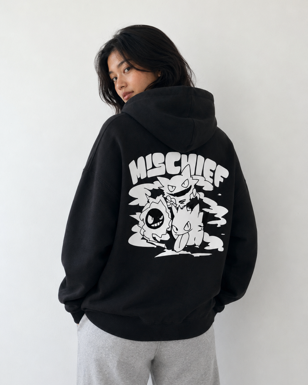 GHOSTLY MISCHIEF BOXY HOODIE